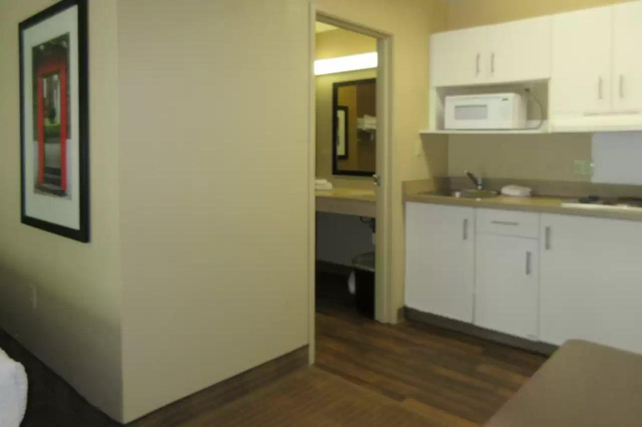 Suburban Studios Winston-Salem Near Hanes Mall Zewnętrze zdjęcie