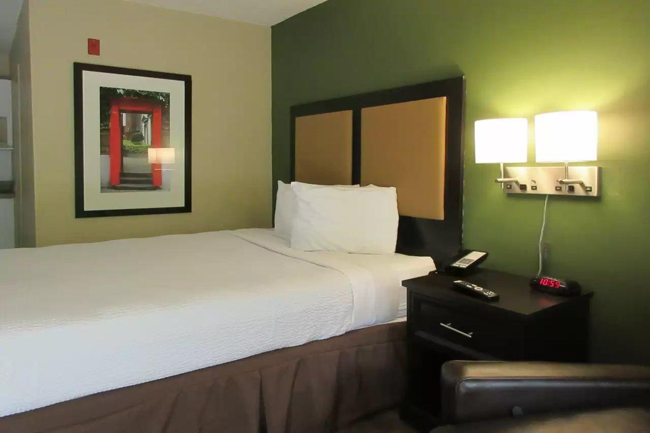 Suburban Studios Winston-Salem Near Hanes Mall Zewnętrze zdjęcie
