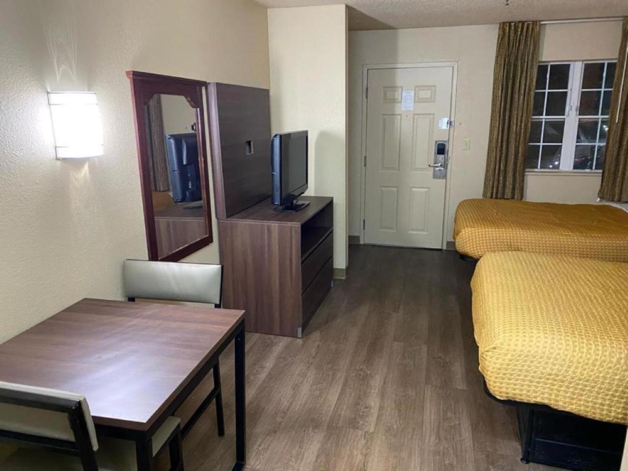 Suburban Studios Winston-Salem Near Hanes Mall Zewnętrze zdjęcie